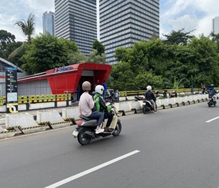 Pelantikan Kepala Daerah serentak membawa berkah bagi driver Ojol (foto/yuni)